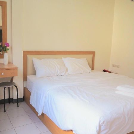 Nana Best Inn Hotel Makkasan Luaran gambar