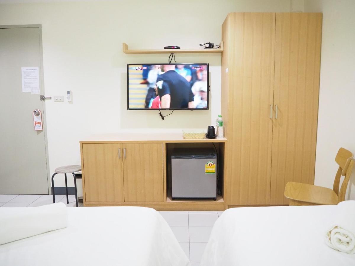 Nana Best Inn Hotel Makkasan Luaran gambar