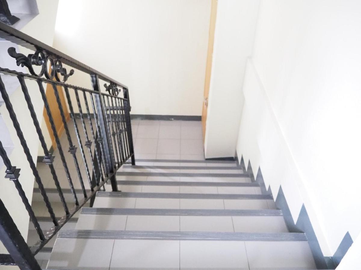 Nana Best Inn Hotel Makkasan Luaran gambar