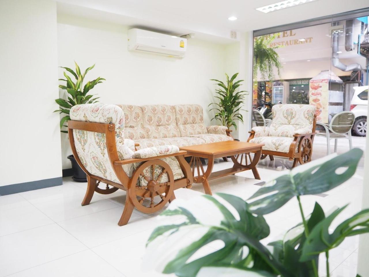 Nana Best Inn Hotel Makkasan Luaran gambar